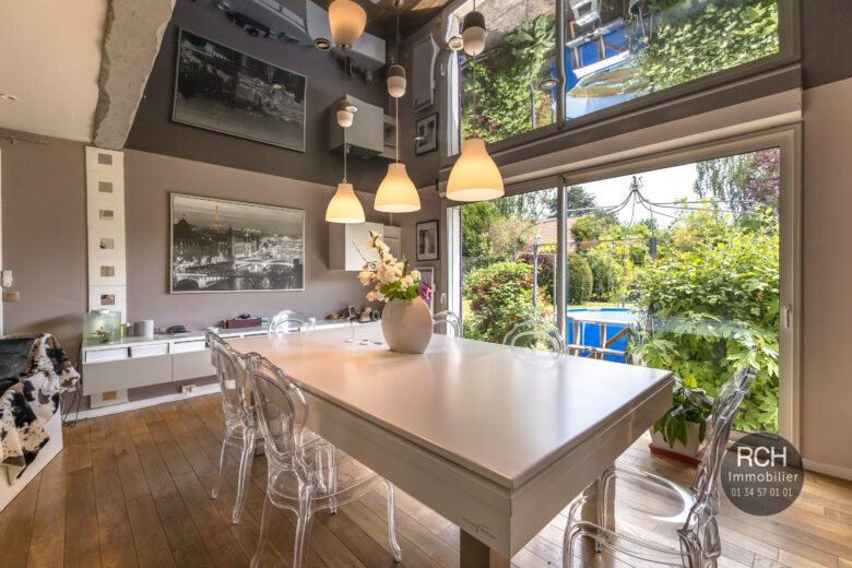 Photos du bien : Exclusivité – Gambais – Très jolie maison en parfait état et en plein centre ville