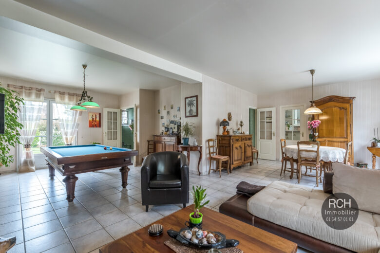 Photos du bien : Gambais – Jolie maison sur un très beau terrain de 2350 m2