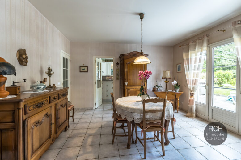 Photos du bien : Gambais – Jolie maison sur un très beau terrain de 2350 m2