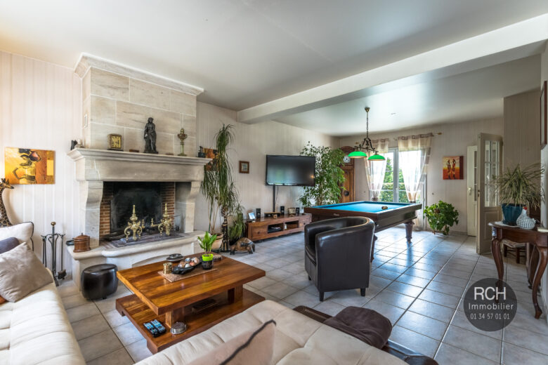 Photos du bien : Gambais – Jolie maison sur un très beau terrain de 2350 m2