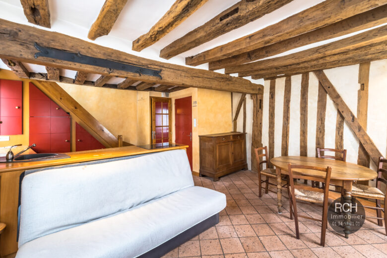 Photos du bien : Houdan centre – Bel appartement