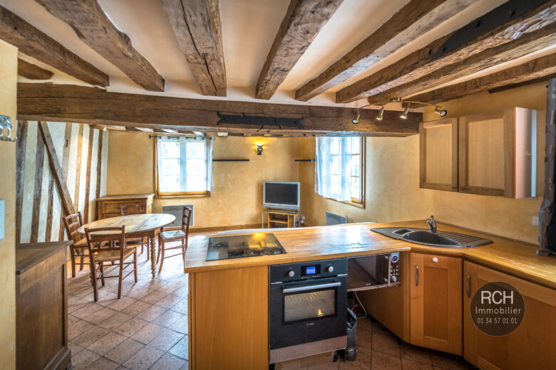 Photos du bien : Houdan centre – Bel appartement