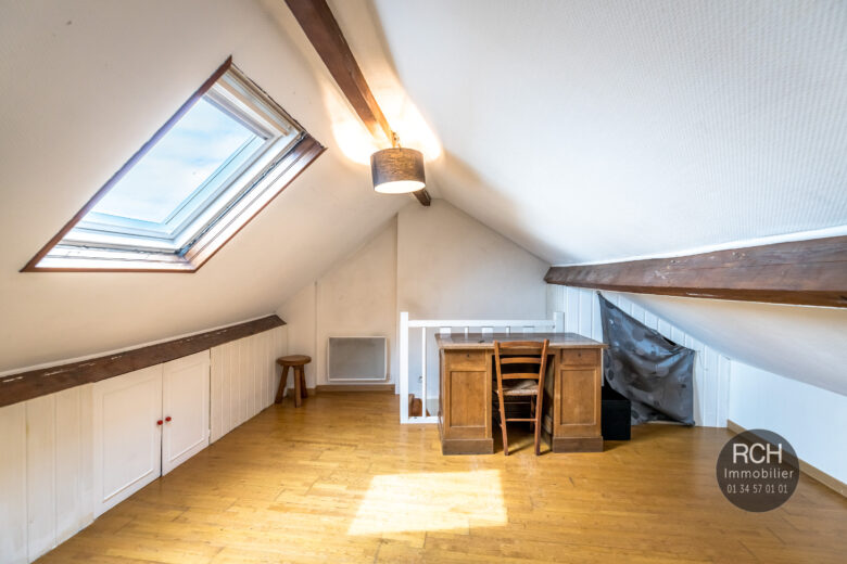 Photos du bien : Houdan centre – Bel appartement