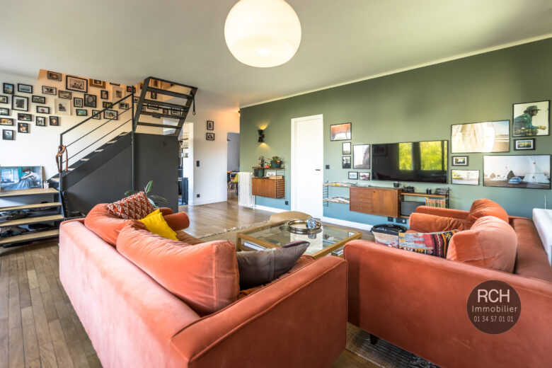 Photos du bien : EXCLUSIVITE – Montfort L’Amaury – Charmante maison entièrement restaurée avec commerces et écoles à pieds