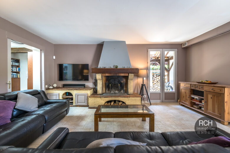 Photos du bien : Condé-sur-Vesgre – Jolie maison familiale