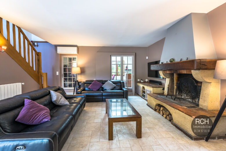 Photos du bien : Condé-sur-Vesgre – Jolie maison familiale
