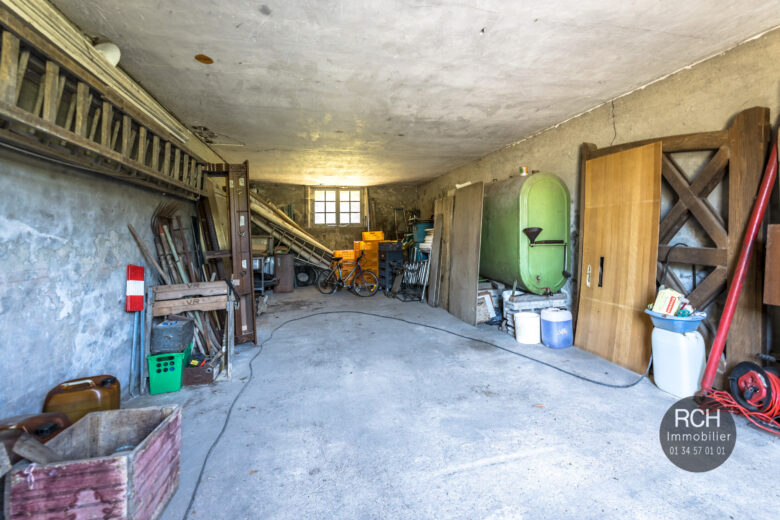 Photos du bien : Exclusivité – Gambais – Grange à rénover