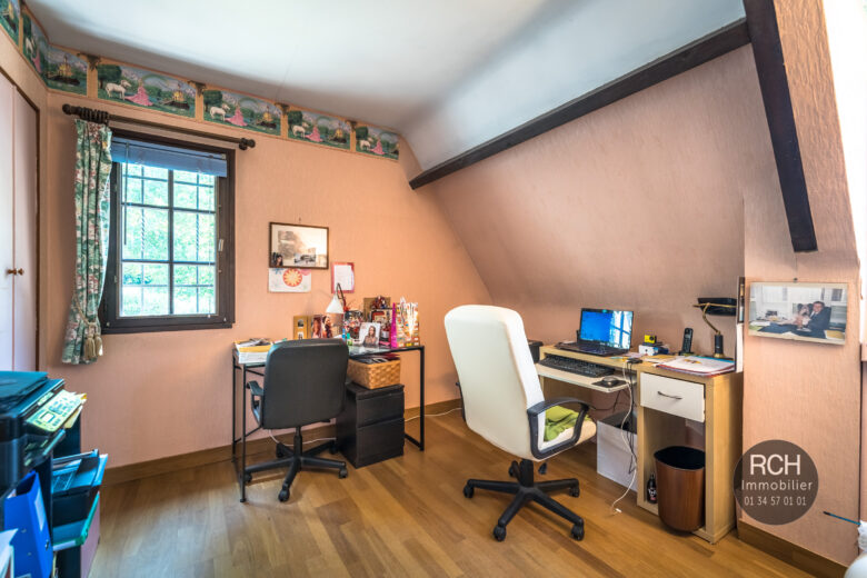 Photos du bien : Les Mesnuls – Charmante maison au calme