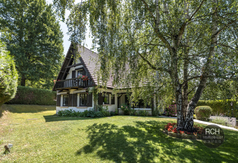 Photos du bien : Les Mesnuls – Charmante maison au calme