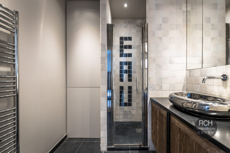 Photos du bien : Plein centre de Montfort-l’Amaury – Bel appartement