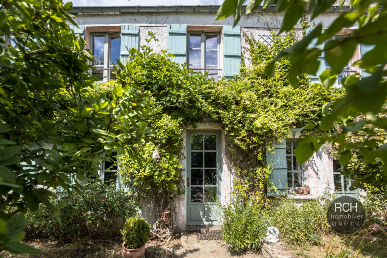 Photos du bien : Exclusivité – Grosrouvre – Charmante maison ancienne