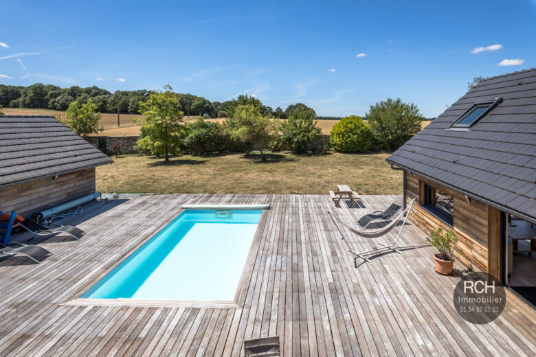 Photos du bien : Saint-Lucien – Très belle maison contemporaine avec piscine