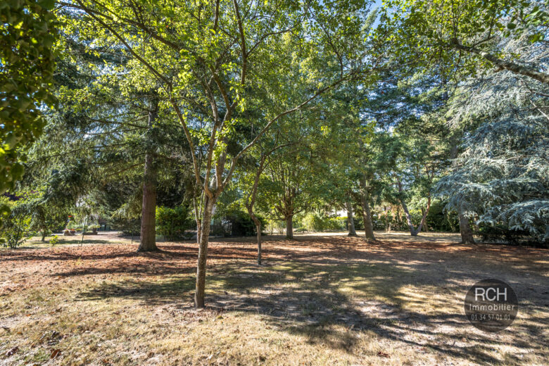 Photos du bien : Gambais – Très beau terrain constructible