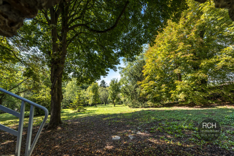 Photos du bien : Cherisy – Belle propriété du XXème siècle