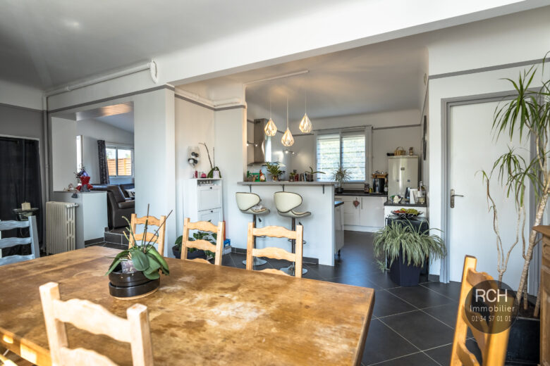 Photos du bien : Saint-Rémy-l’Honoré – Bel appartement