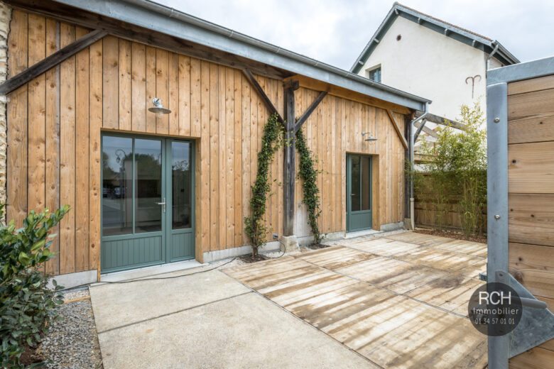 Photos du bien : Exclusivité – Galluis – Magnifique Loft entièrement rénové
