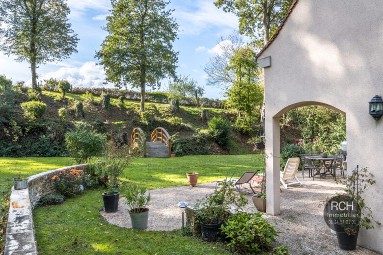 Photos du bien : Grosrouvre – Charmante maison familiale dans un cadre exceptionnel