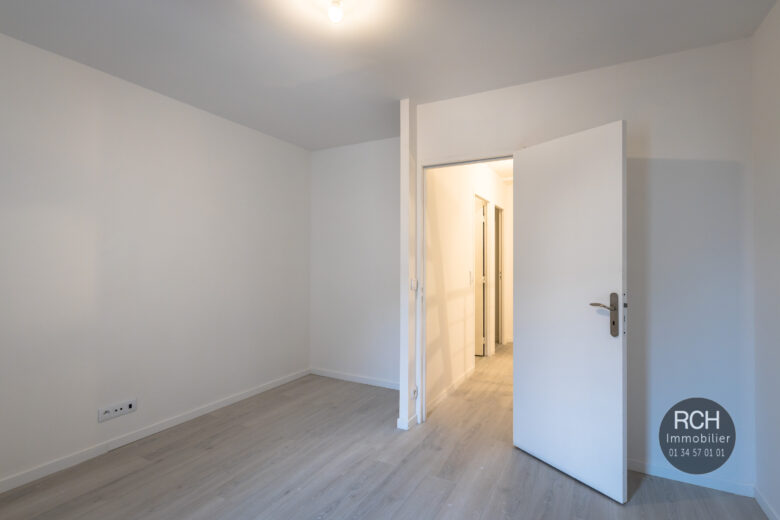 Photos du bien : EXCLUSIVITÉ – Maisons de ville 3 pièces avec jardin – Houdan centre