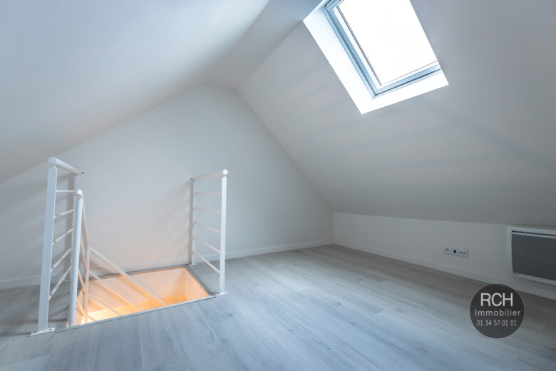 Photos du bien : EXCLUSIVITÉ – Maisons de ville 3 pièces avec jardin – Houdan centre