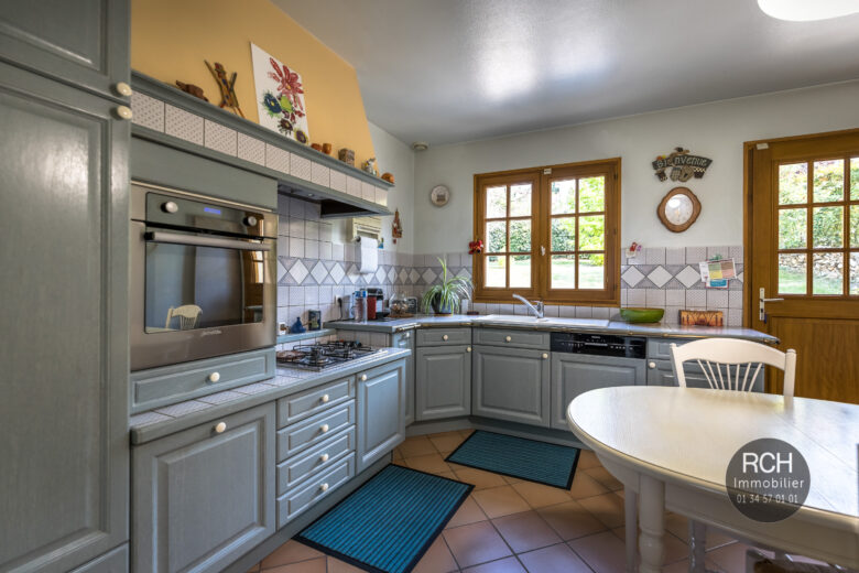 Photos du bien : Jouars-Pontchartrain – Jolie maison familiale
