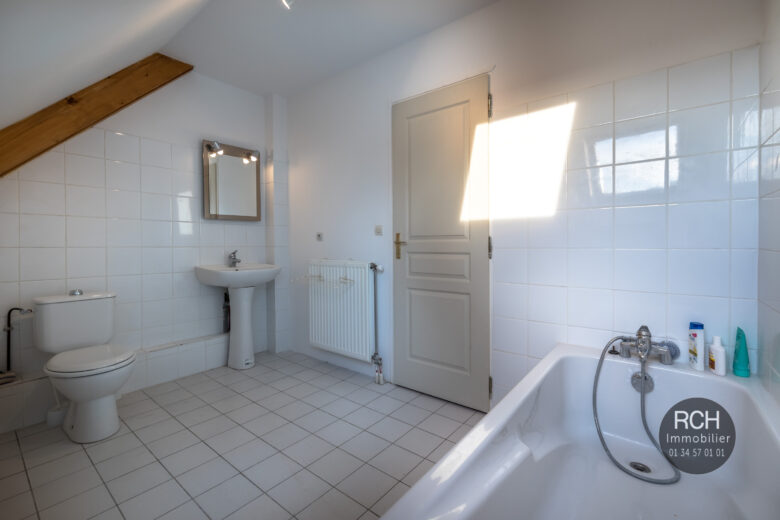 Photos du bien : Exclusivité – Le-Tremblay-Sur-Mauldre – Charmante maison familiale