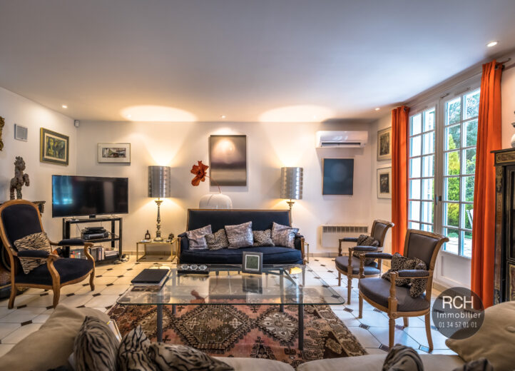 Photos du bien : Saint-Rémy-l’Honoré – Belle maison familiale