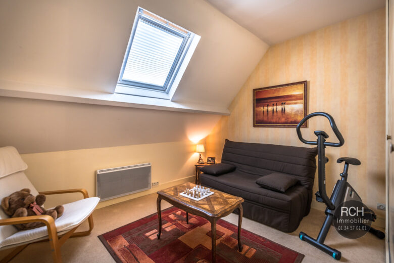 Photos du bien : Exclusivité – Gambais – Jolie maison avec commerces et école à pieds