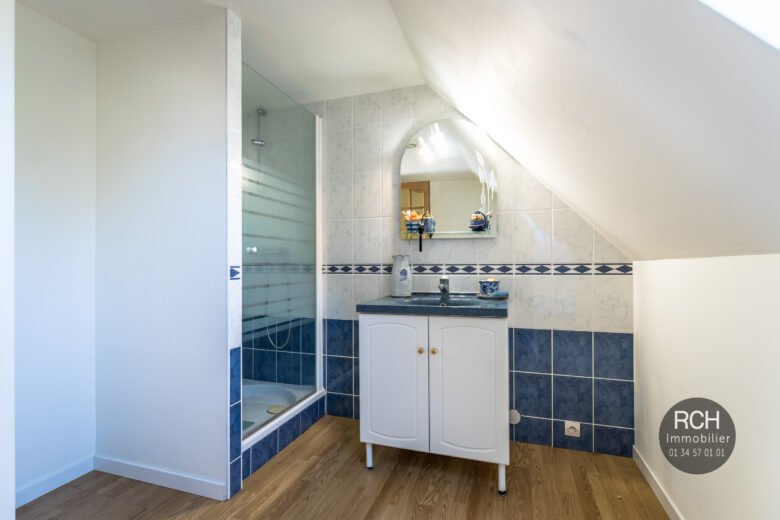 Photos du bien : Exclusivité – Gambais – Jolie maison avec beau terrain arboré