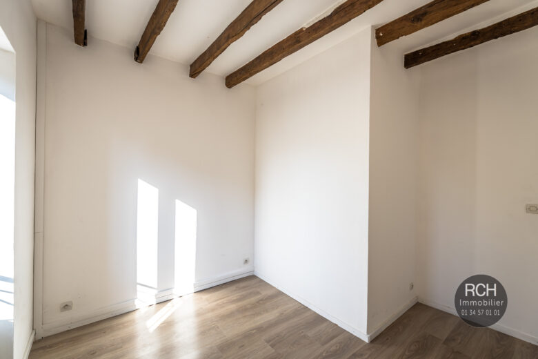Photos du bien : Exclusivité – Houdan centre – Charmante maison de ville avec commerces et école à pieds