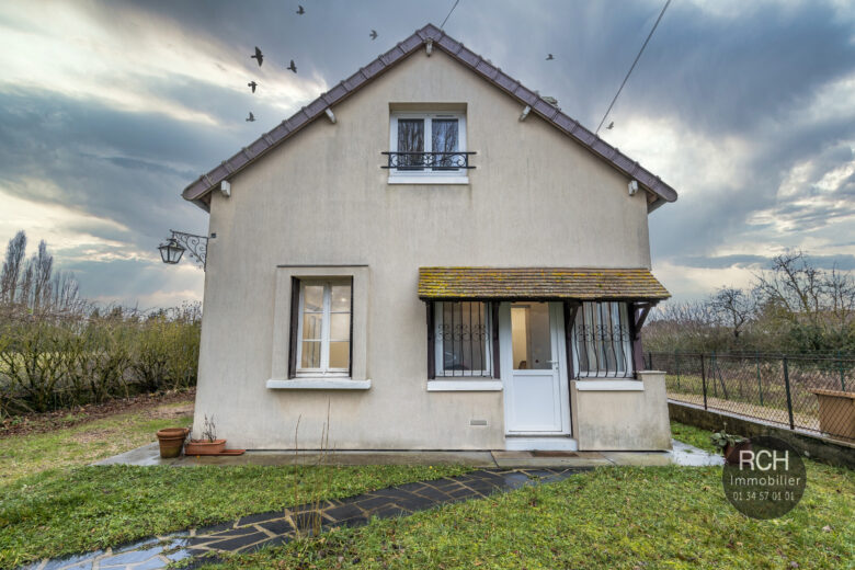 Photos du bien : Boutigny-Prouais – Maison ancienne de 1960