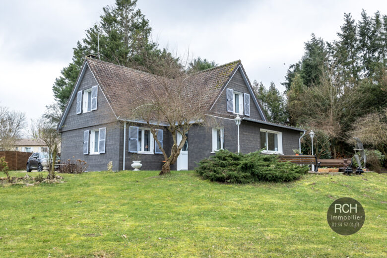 Photos du bien : Adainville – Jolie maison rénovée dans un bel environnement