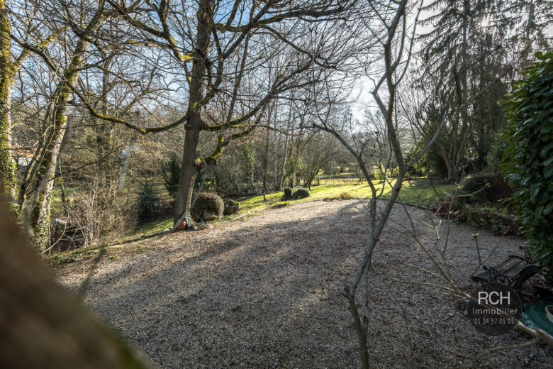 Photos du bien : Les Mesnuls – Charmante maison dans un bel environnement