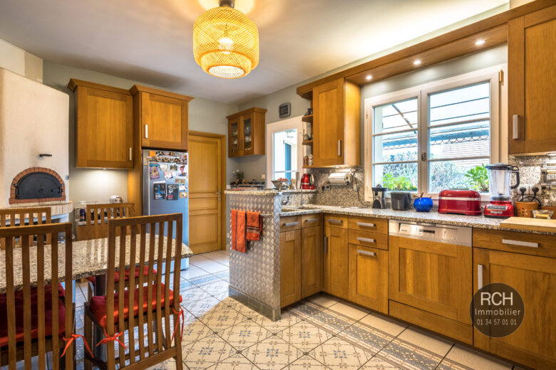 Photos du bien : Méré – Très jolie maison parfaitement entretenue