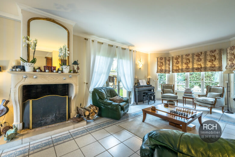 Photos du bien : Méré – Très jolie maison parfaitement entretenue