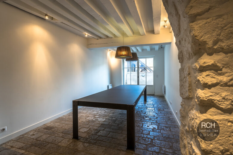 Photos du bien : Montfort l’Amaury centre – Magnifique bâtiment entièrement restauré