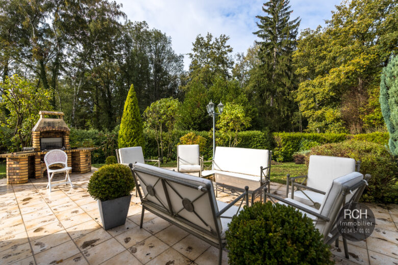 Photos du bien : Saint-Rémy-l’Honoré – Belle maison familiale
