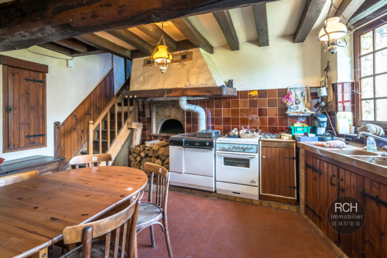 Photos du bien : Exclusivité – Orgerus – Très bel ensemble de maisons anciennes dans un superbe environnement