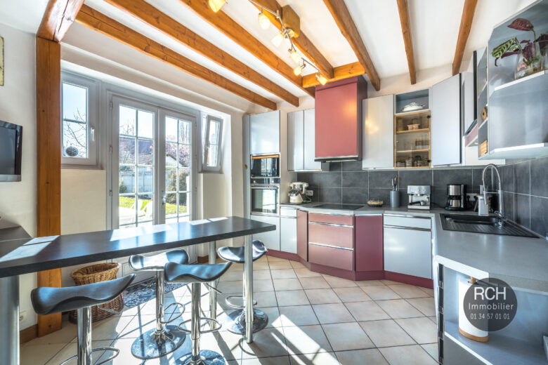 Photos du bien : Exclusivité – Condé-sur-vesgre – Jolie maison familiale