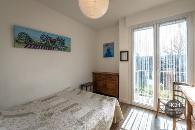 Photos du bien : Exclusivité – Gambais – Jolie maison avec commerces et école à pieds