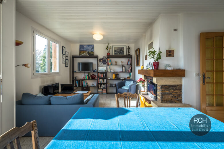 Photos du bien : Exclusivité – Gambais – Jolie maison avec commerces et école à pieds