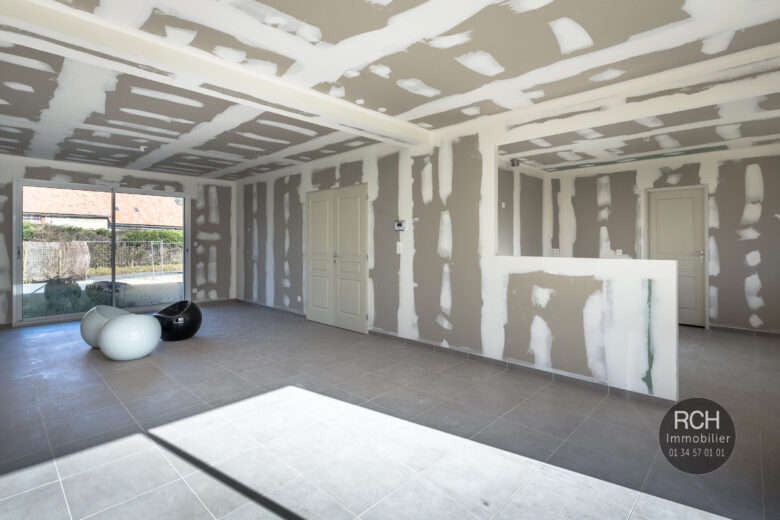 Photos du bien : Exclusivité – La Hauteville – Jolie maison de 2020 dans un superbe environnement