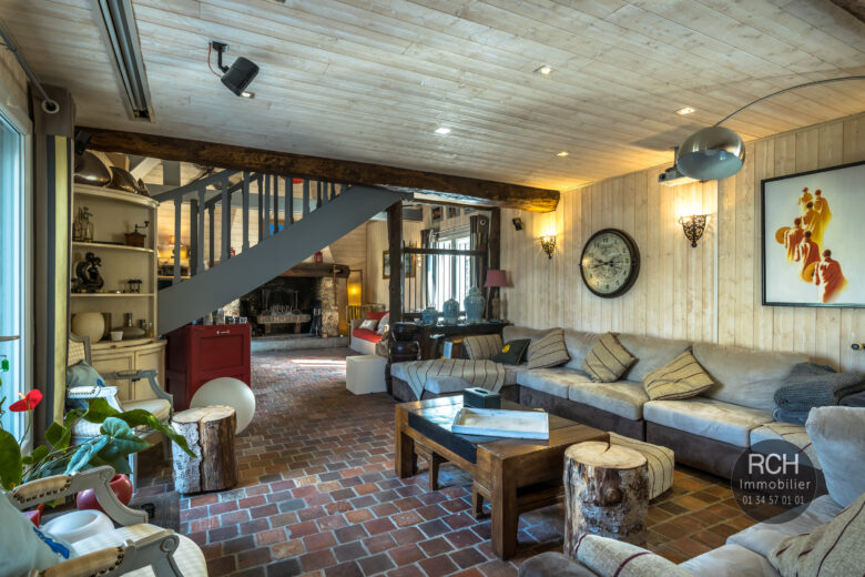 Photos du bien : Les Essarts-le-Roi « lieu dit Saint Hubert » – Charmante maison ancienne dans un bel environnement