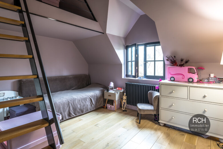 Photos du bien : Exclusivité – Saint-Léger-en-Yvelines – Très belle maison contemporaine de 2016 en bois