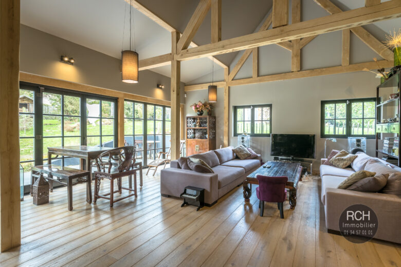 Photos du bien : Exclusivité – Saint-Léger-en-Yvelines – Très belle maison contemporaine de 2016 en bois