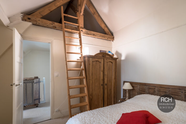 Photos du bien : Méré – Charmante maison ancienne dans un superbe environnement