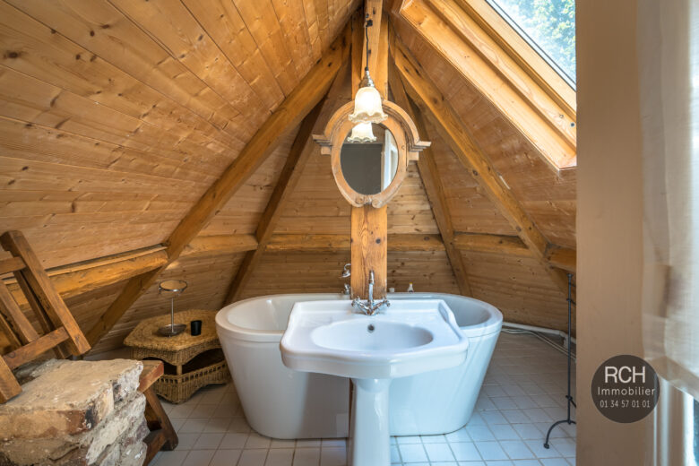 Photos du bien : Méré – Charmante maison ancienne dans un superbe environnement