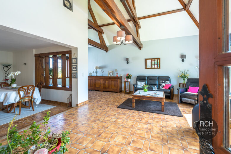 Photos du bien : Méré – Très jolie maison