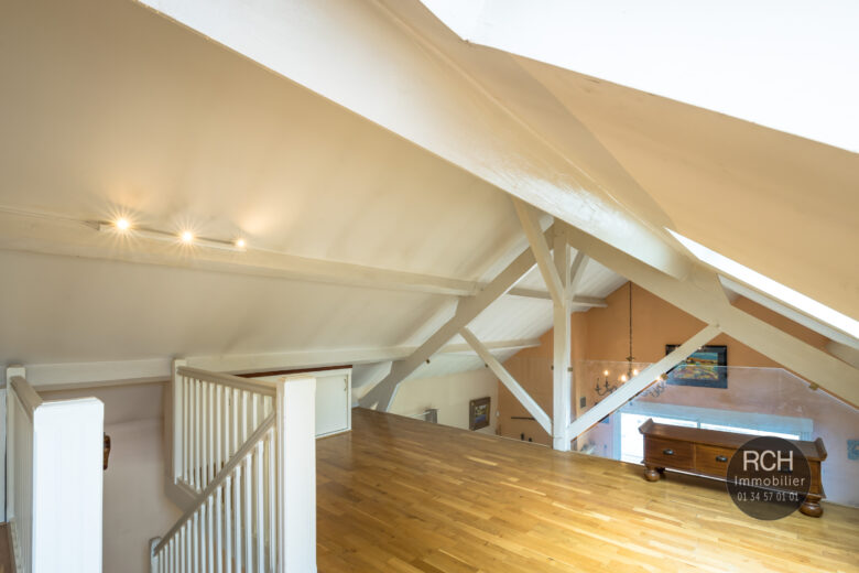 Photos du bien : Exclusivité – Gambais- Jolie maison avec piscine dans un sublime environnement