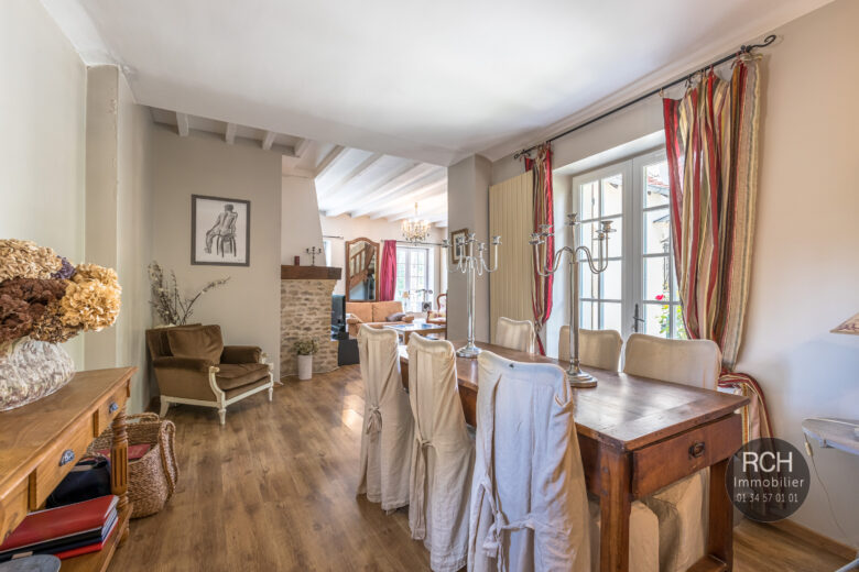 Photos du bien : Béhoust – Lumineuse maison ancienne rénovée