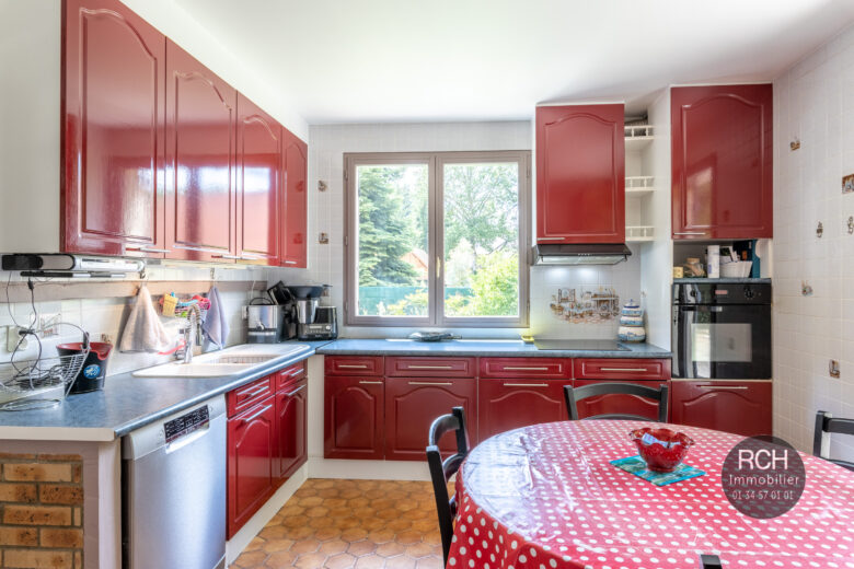 Photos du bien : Croisilles – Charmante maison avec piscine couverte dans un environnement boisé